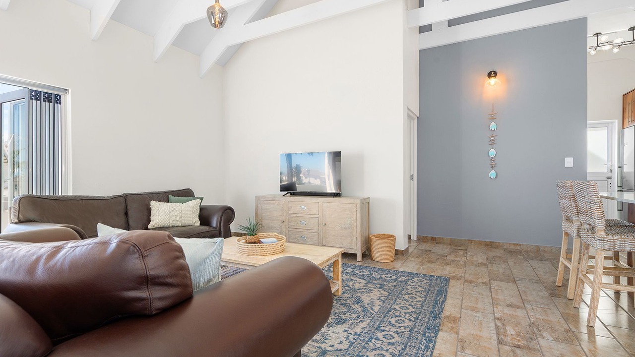 Photo of Livingroom in Shelley Point