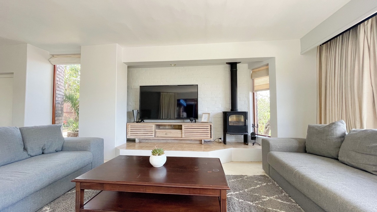 Photo of Livingroom in Scott Estate