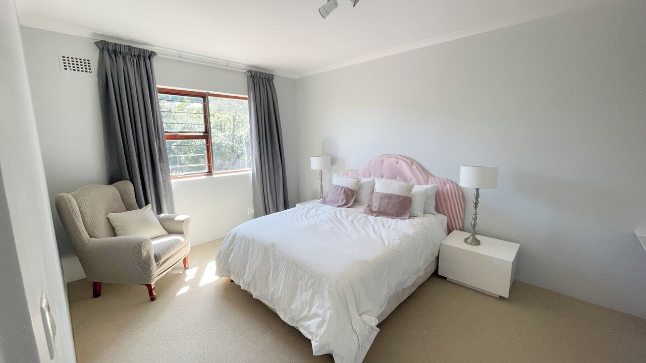 Photo of Bedroom in Scott Estate