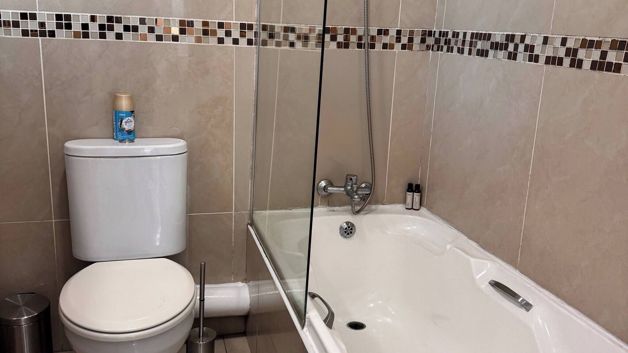 Photo of Bathroom in Greater Johannesburg Metropolitan Area
