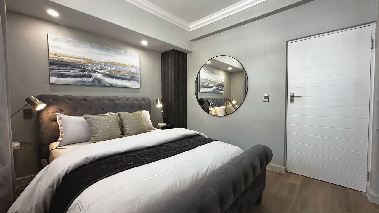 Photo of Bedroom in Three Anchor Bay