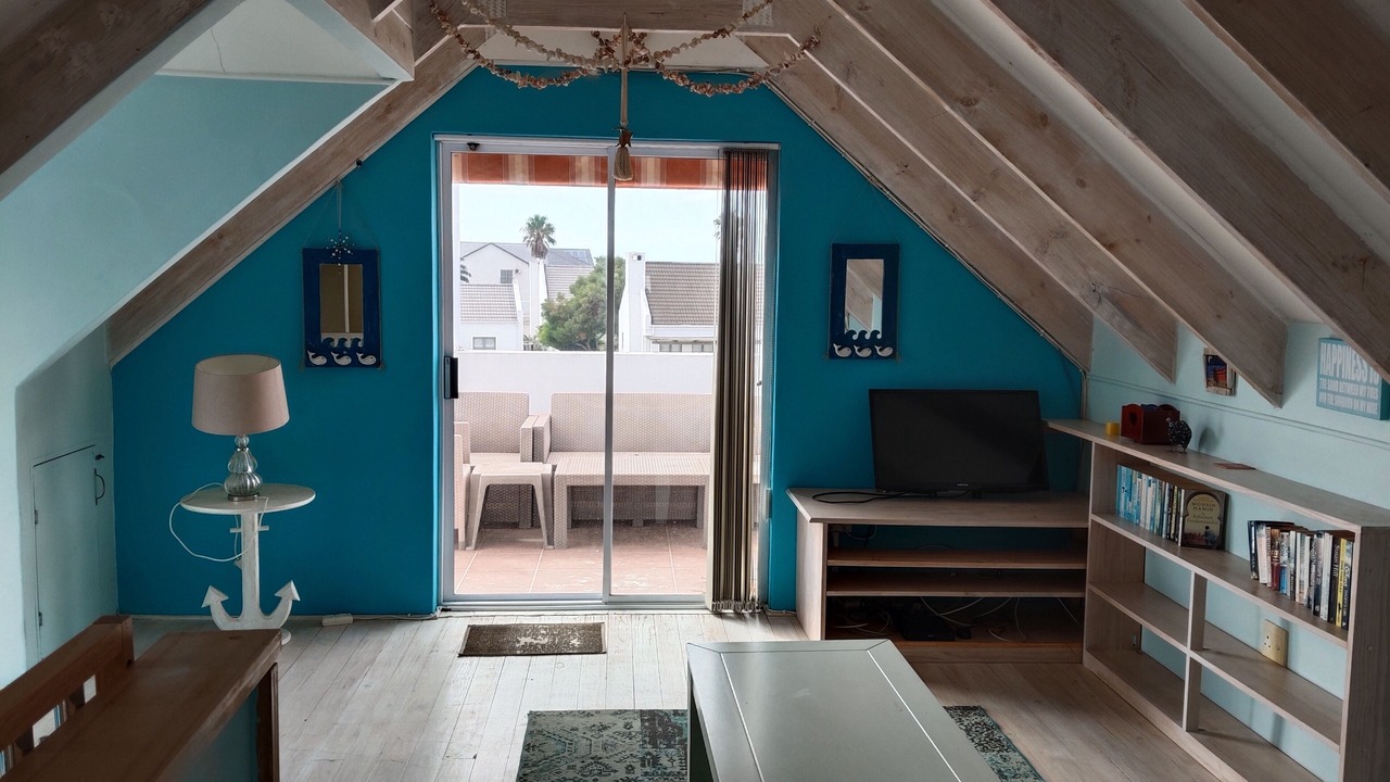 Photo of Livingroom in St. Helena Bay