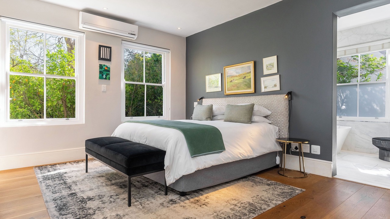 Photo of Bedroom in Franschhoek