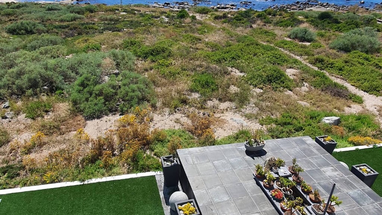 Photo of Patio Balcony in St. Helena Bay