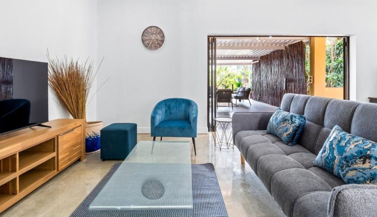Photo of Livingroom in Durban North