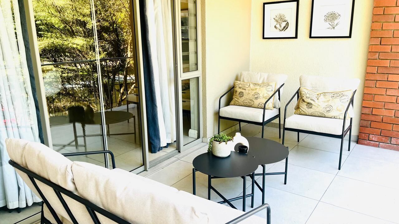 Photo of Patio Balcony in Century City
