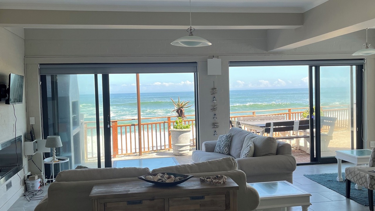 Photo of Livingroom in Simon's Town