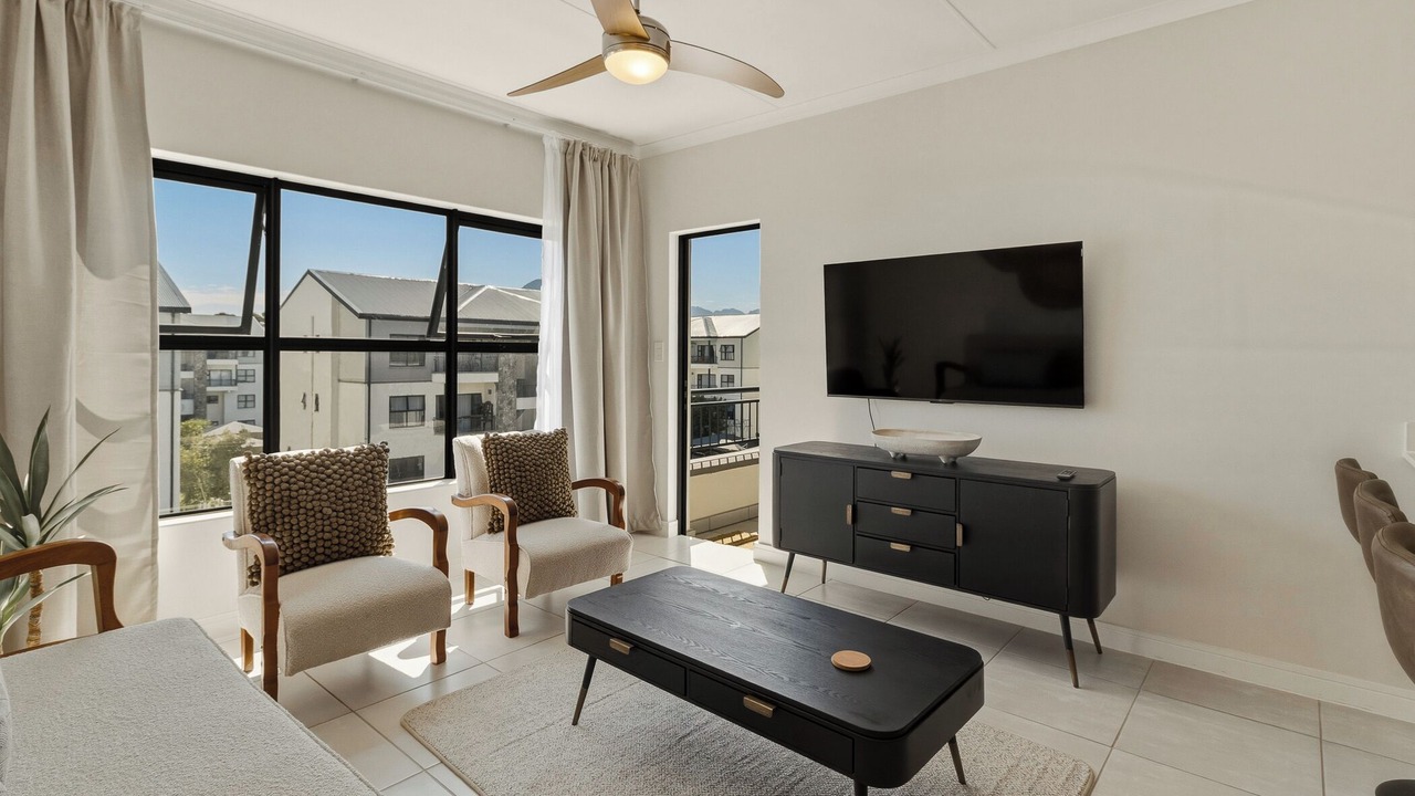 Photo of Livingroom in Firgrove Rural