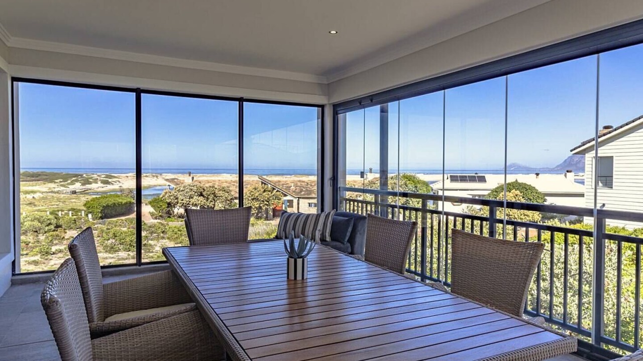 Photo of Livingroom in Fisherhaven