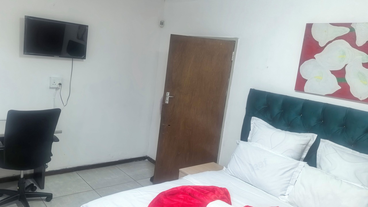 Photo of Bedroom in Goodwood