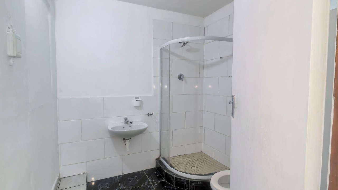 Photo of Bathroom in Goodwood
