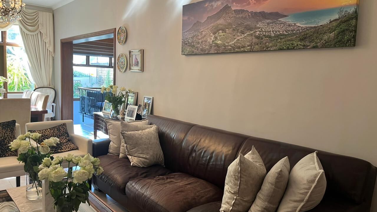 Photo of Livingroom in Cape Town City Centre