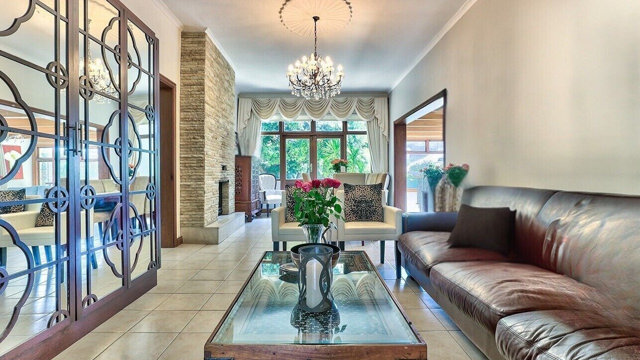 Photo of Livingroom in Cape Town City Centre