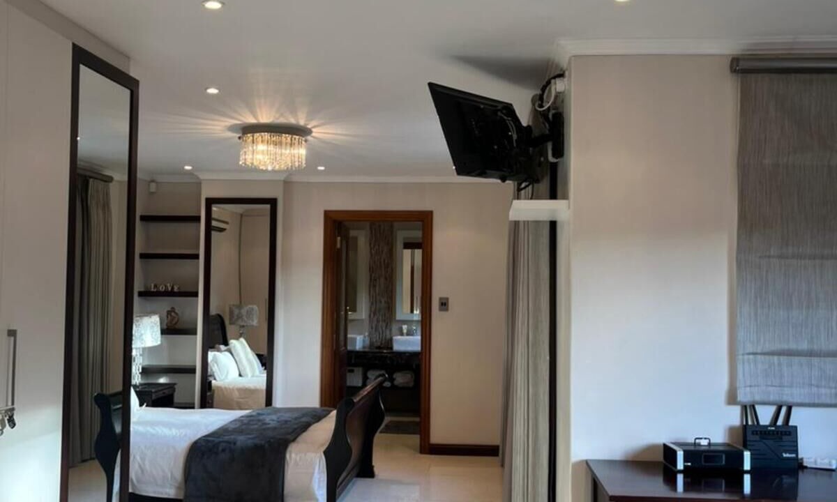 Photo of Bedroom in Cape Town City Centre