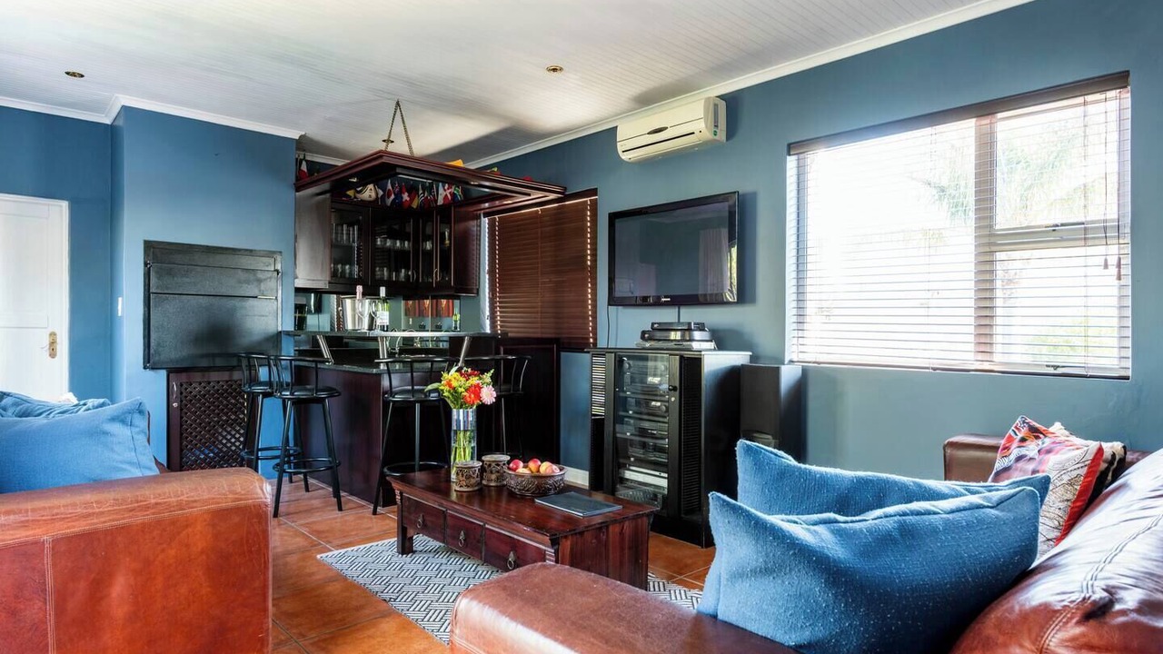 Photo of Livingroom in Paarl