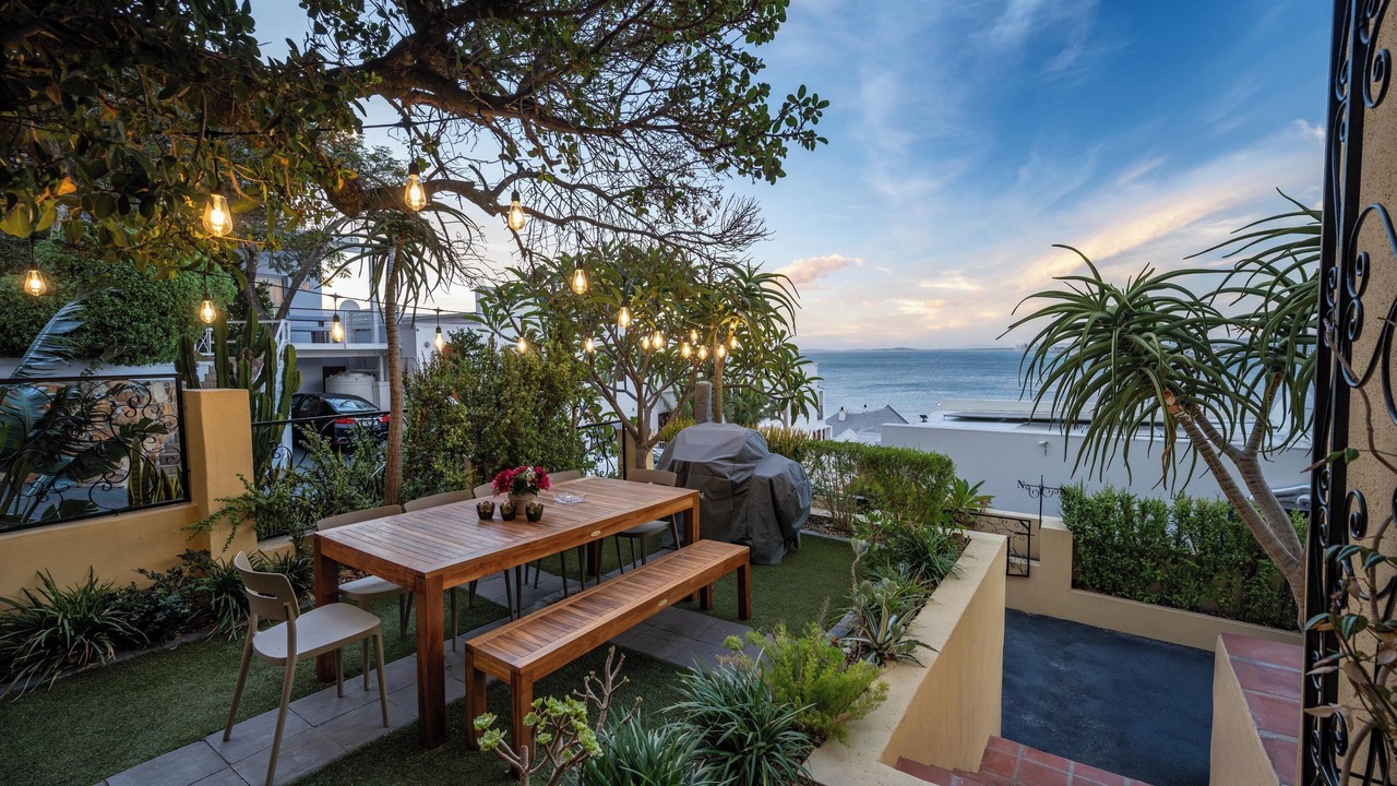 Photo of Outdoor in Gordons Bay Central