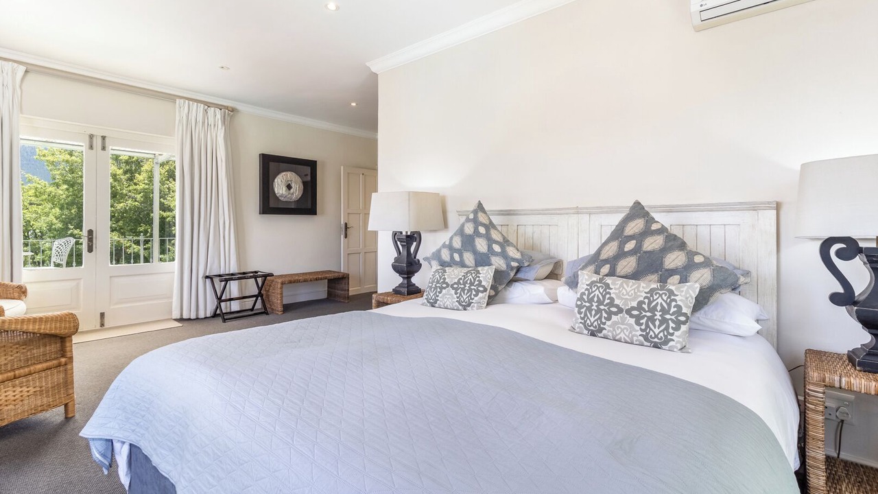 Photo of Bedroom in Franschhoek
