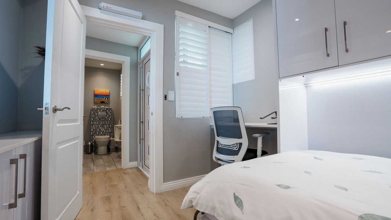 Photo of Bedroom in Three Anchor Bay