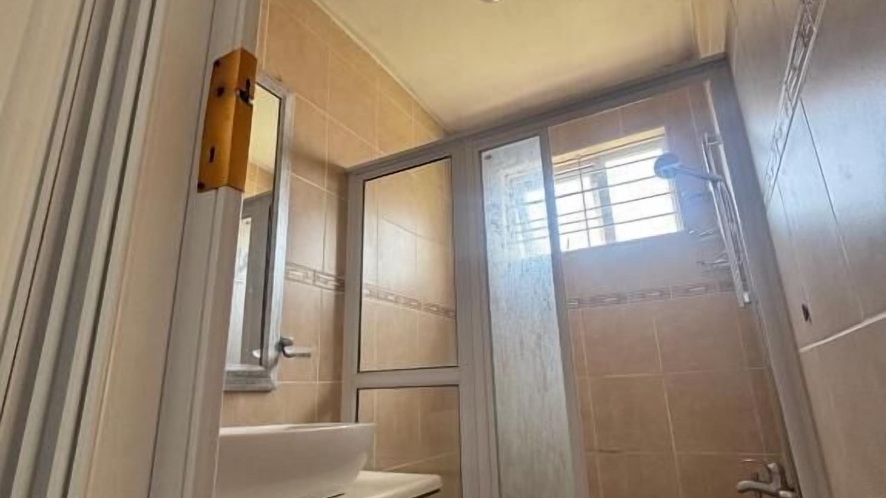 Photo of Bathroom in Glenwood