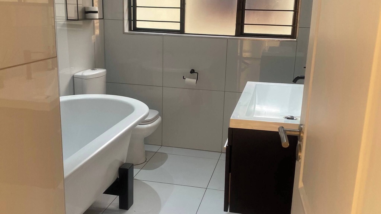 Photo of Bathroom in Greater Johannesburg Metropolitan Area