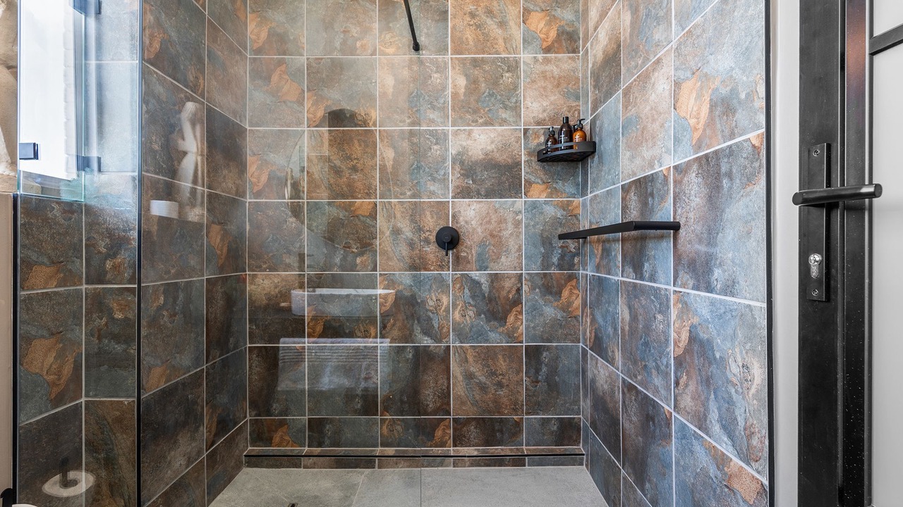 Photo of Bathroom in Strand