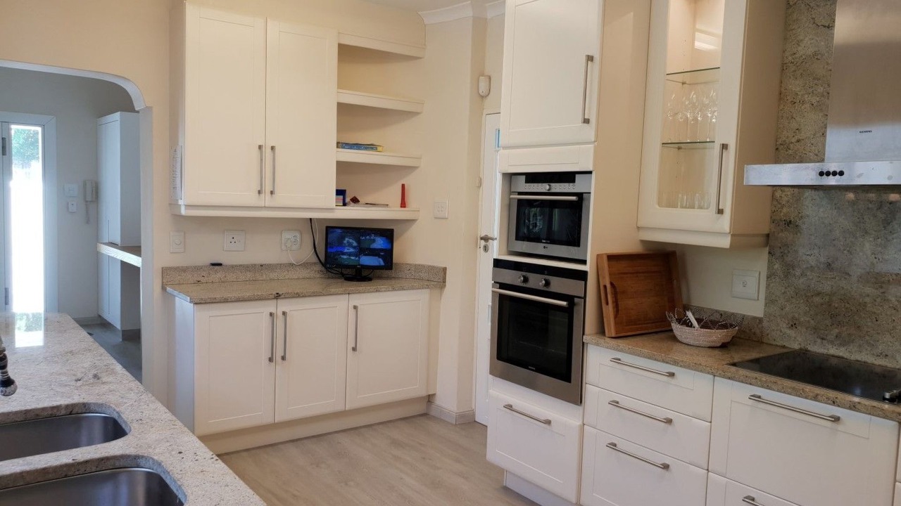 Photo of Kitchen in Lakeside