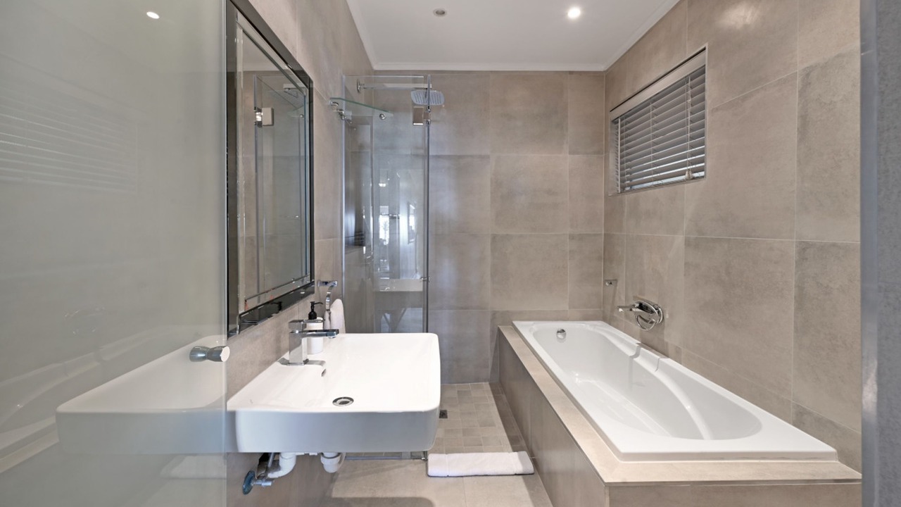 Photo of Bathroom in Three Anchor Bay