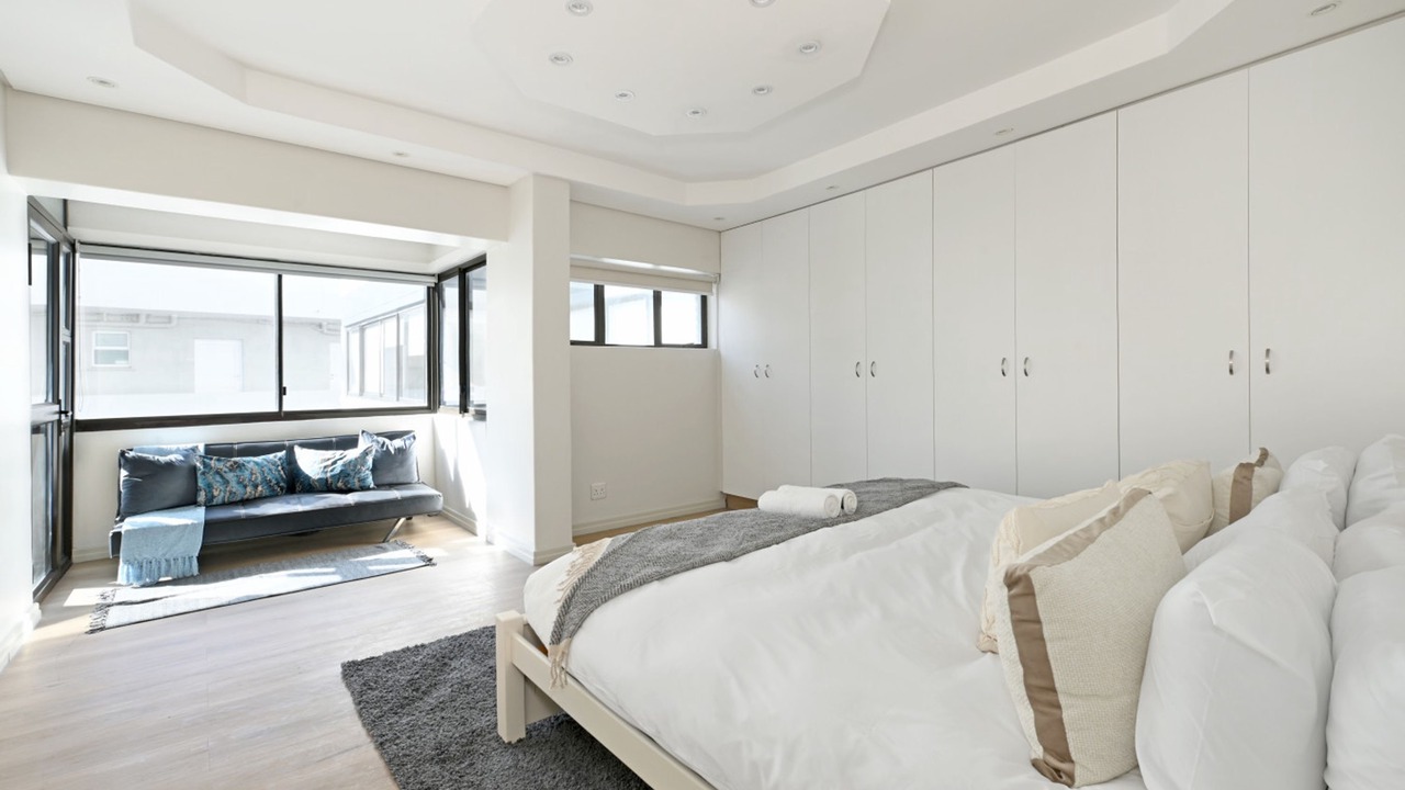 Photo of Bedroom in Three Anchor Bay