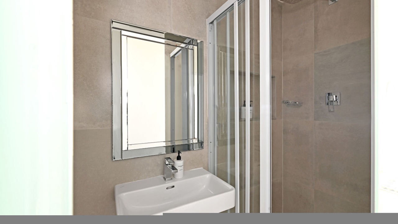 Photo of Bathroom in Three Anchor Bay