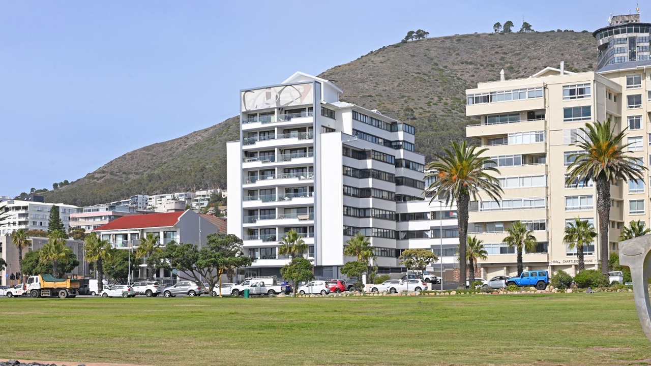Photo of Outdoor in Three Anchor Bay