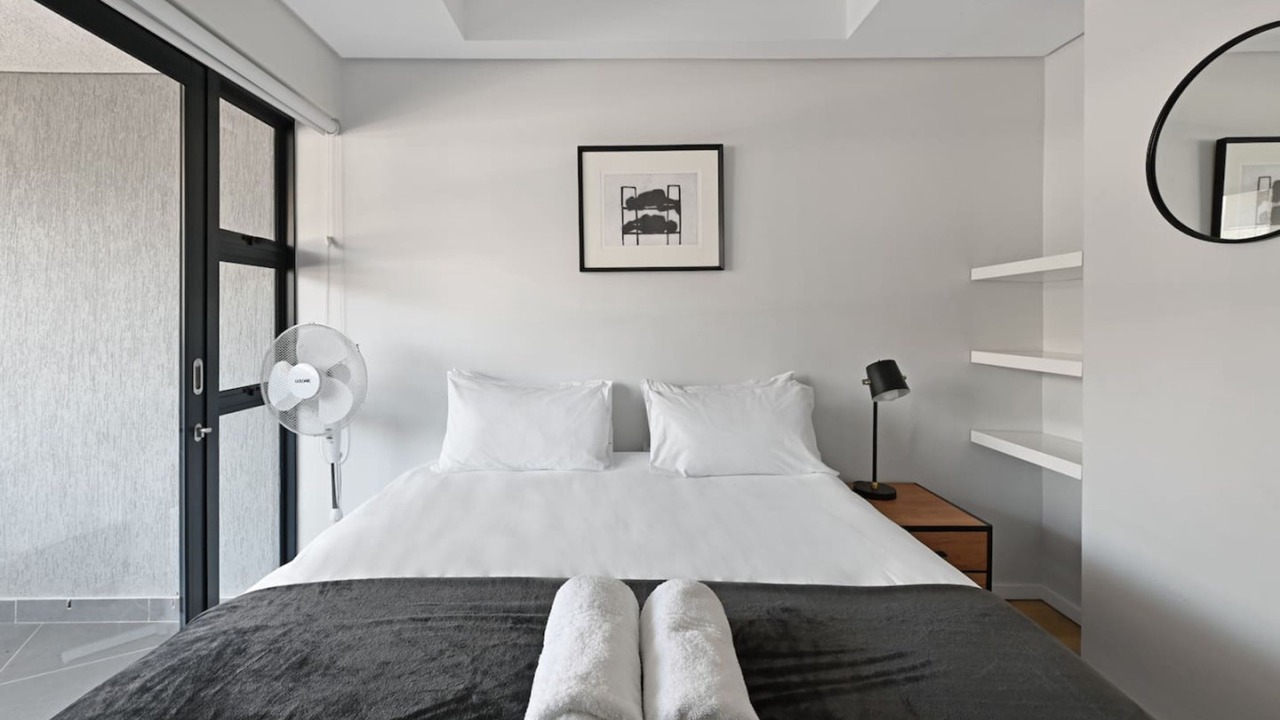 Photo of Bedroom in Three Anchor Bay