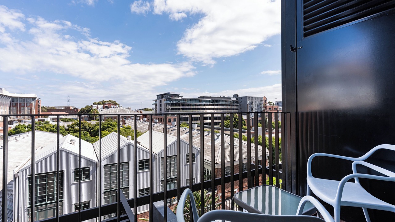 Photo of Patio Balcony in Cape Town City Centre