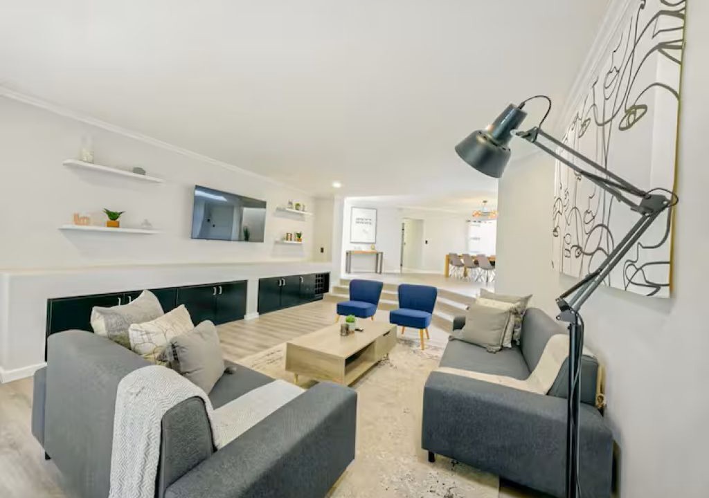 Photo of Livingroom in Greater Johannesburg Metropolitan Area