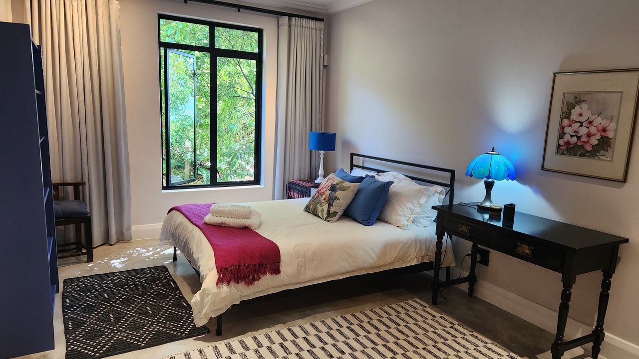 Photo of Bedroom in Somerset West