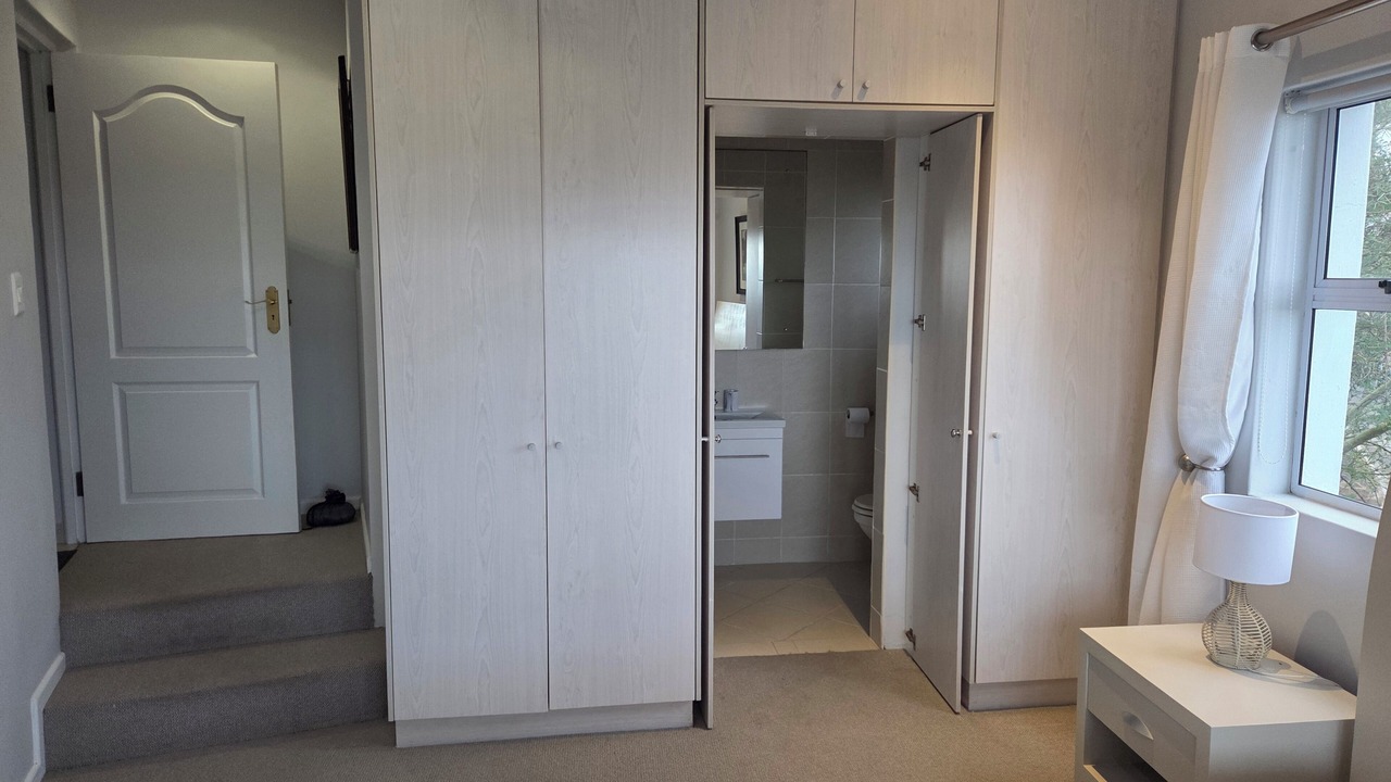 Photo of Bedroom in Rome Glen