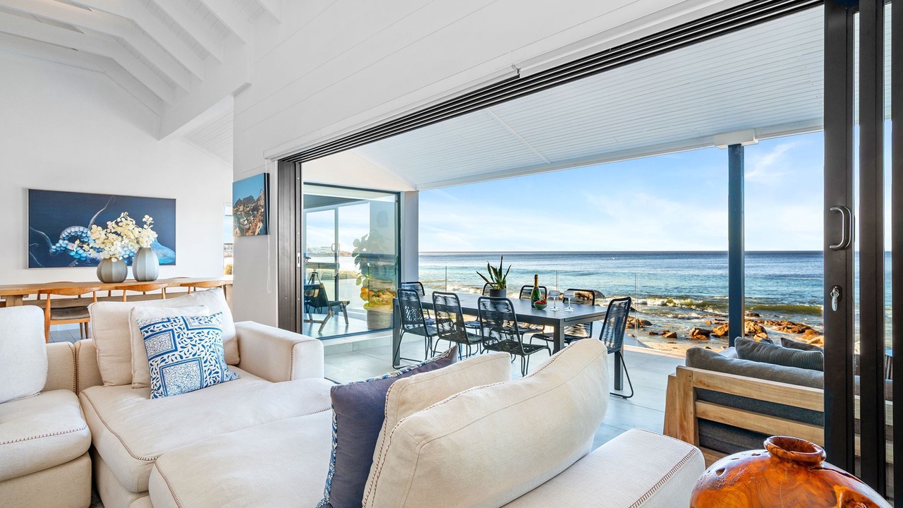 Photo of Livingroom in Shelley Point
