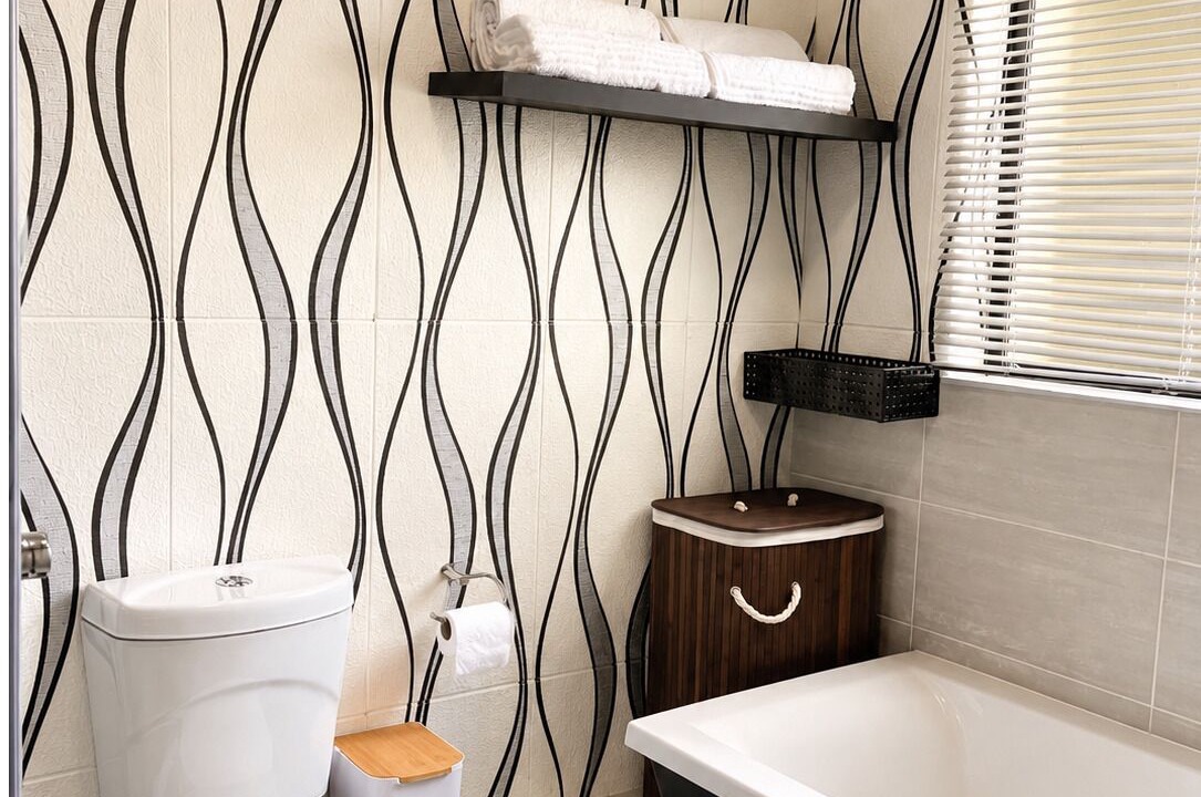 Photo of Bathroom in Greater Johannesburg Metropolitan Area