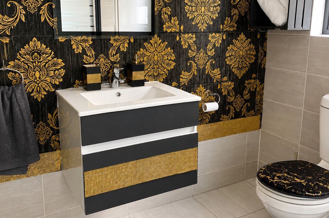 Photo of Bathroom in Greater Johannesburg Metropolitan Area