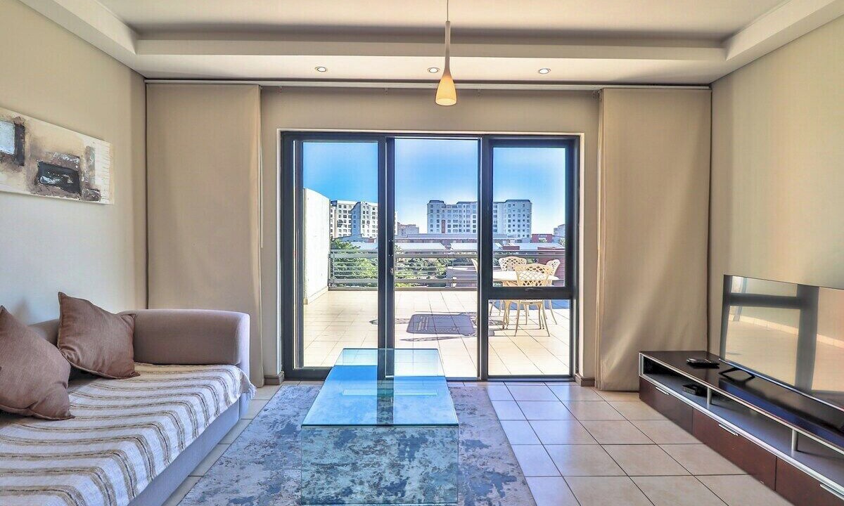 Photo of Livingroom in Century City