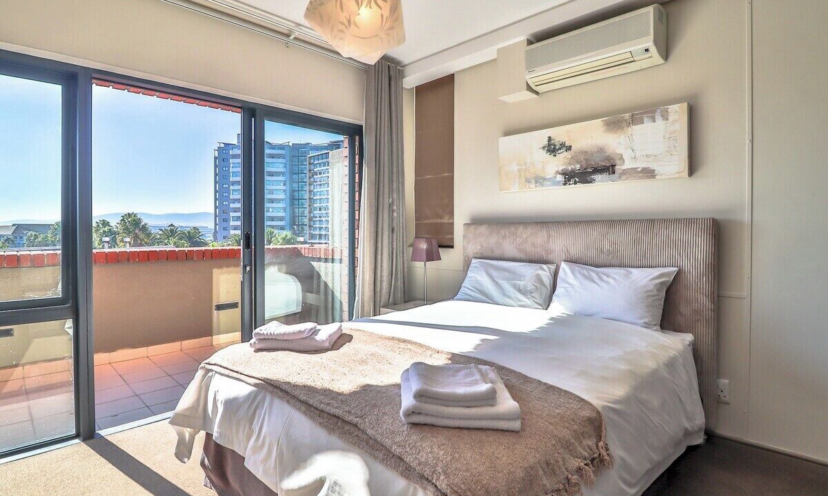 Photo of Bedroom in Century City