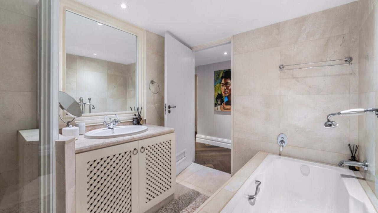 Photo of Bathroom in Clifton