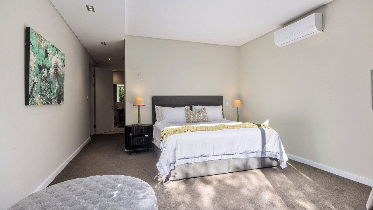 Photo of Bedroom in Sea Point