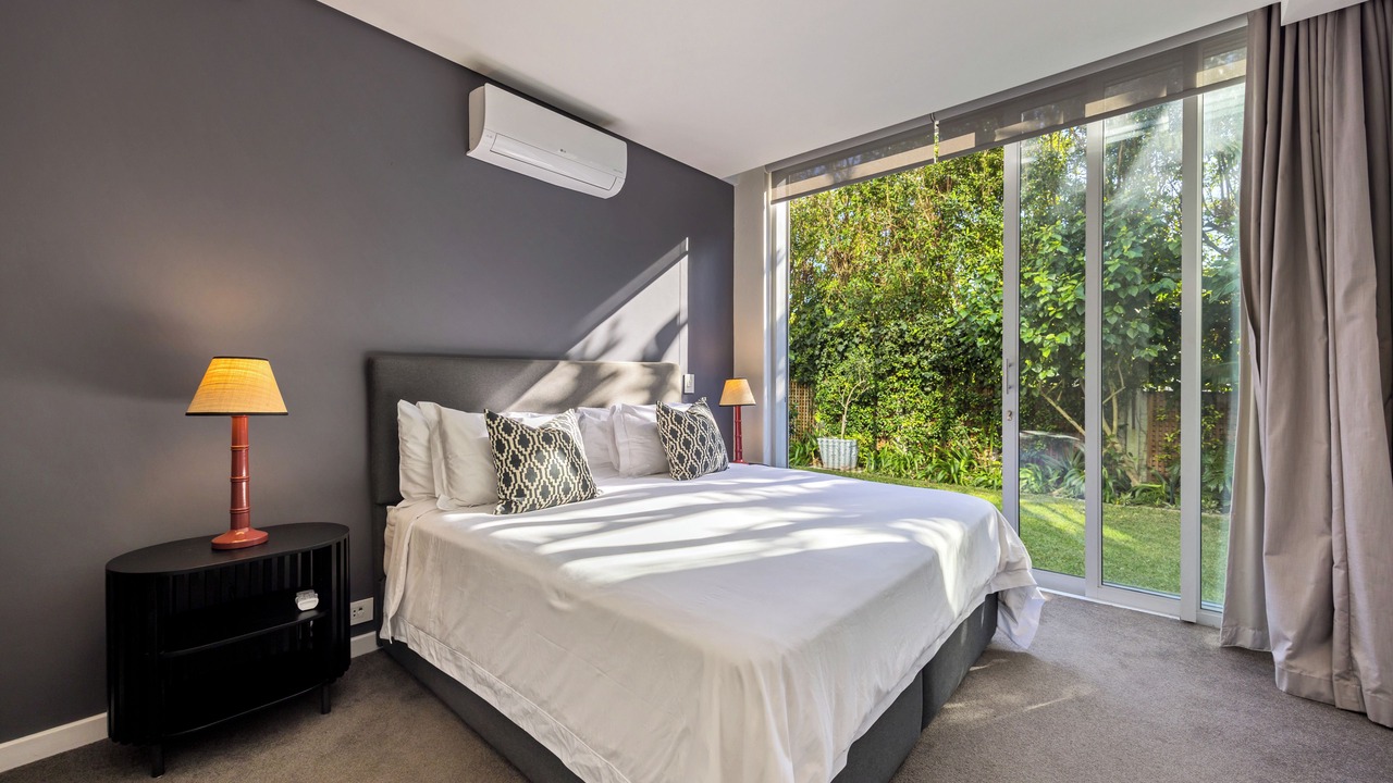 Photo of Bedroom in Sea Point