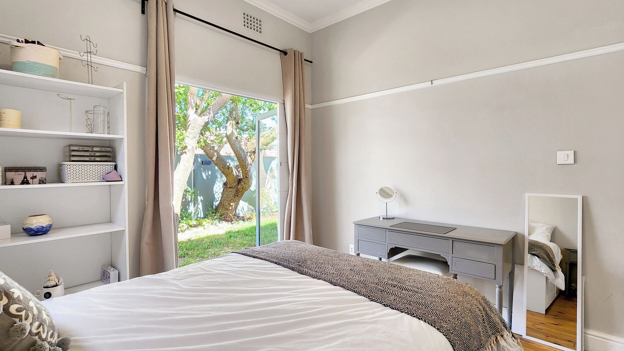 Photo of Bedroom in Cape Town City Centre