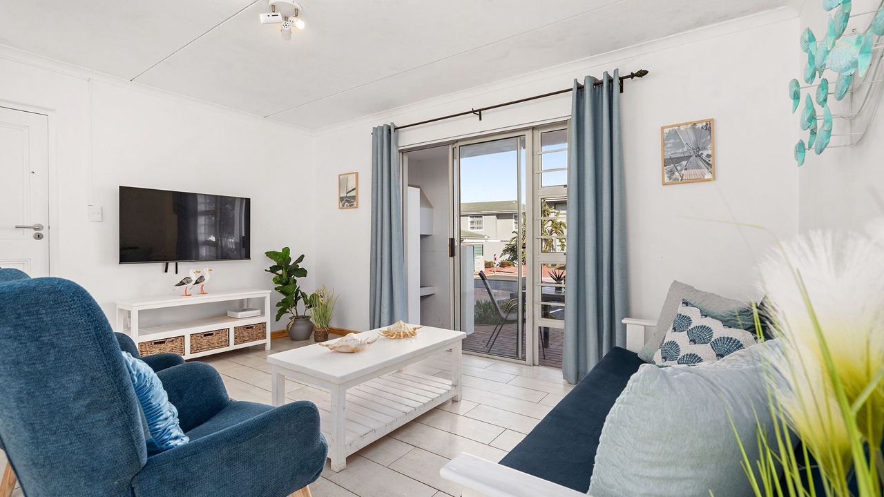 Photo of Livingroom in Big Bay