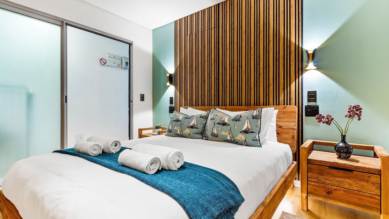 Photo of Bedroom in Cape Town City Centre