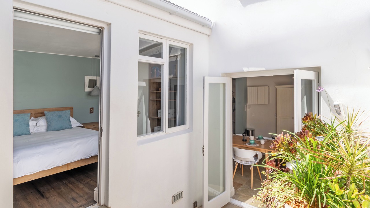Photo of Bedroom in Cape Town City Centre