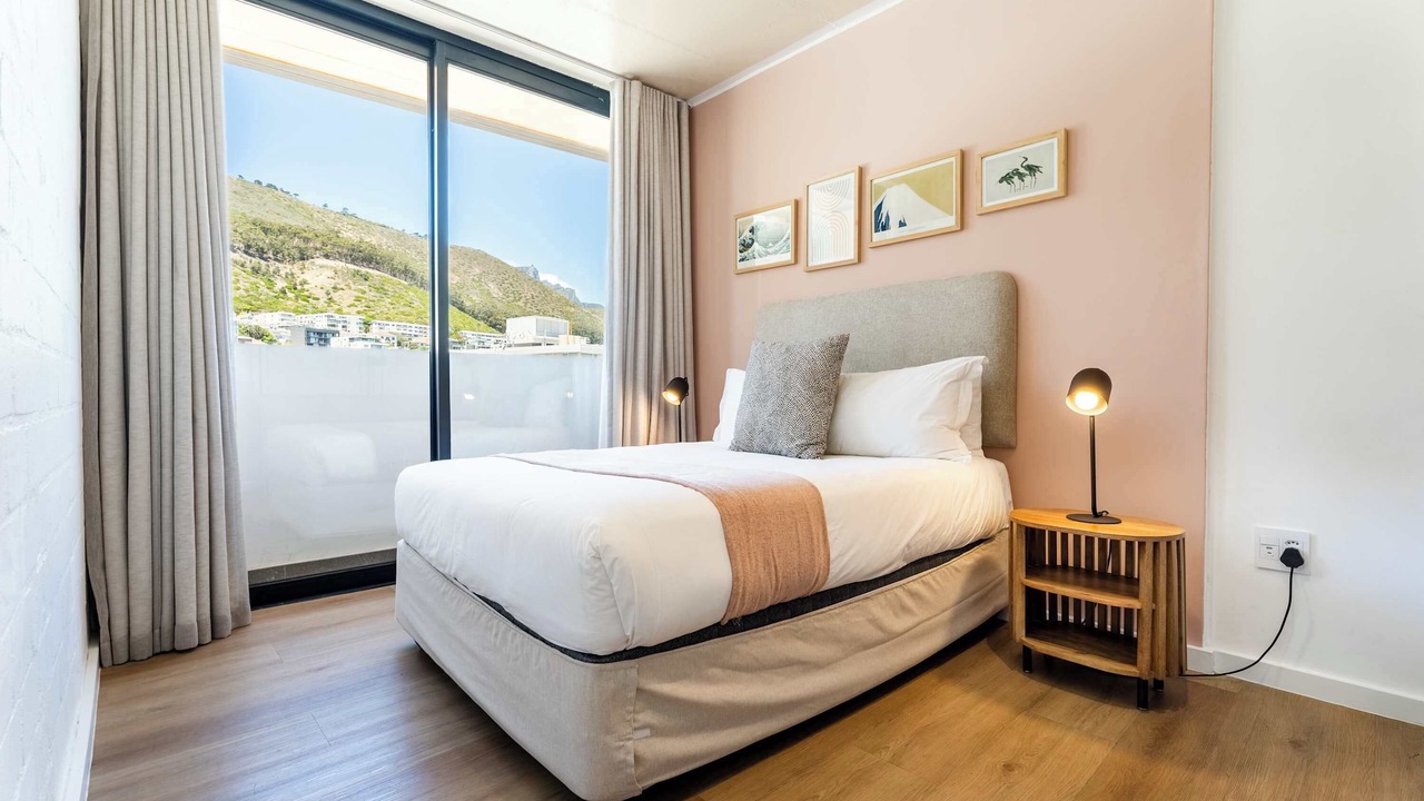Photo of Bedroom in Three Anchor Bay