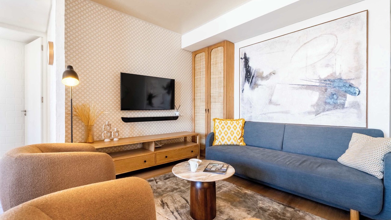 Photo of Livingroom in Three Anchor Bay