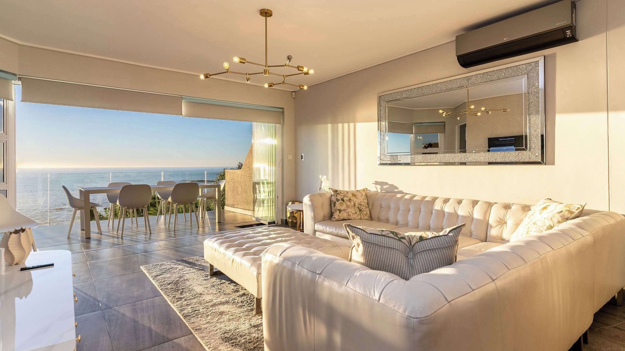 Photo of Livingroom in Camps Bay